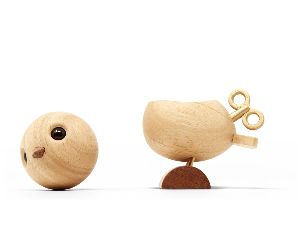 Magnetiske træfigurer i højeste kvalitet. Kombinér delene til utallige fantasifulde fabledyr. Dansk design til samlere i alle aldre.